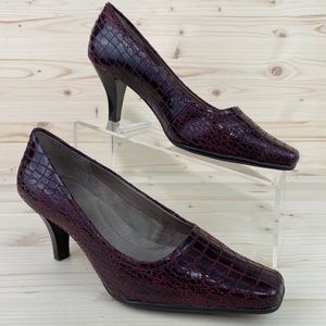 Aerosoles Envy Purple Snakeskin Print Square Pumps